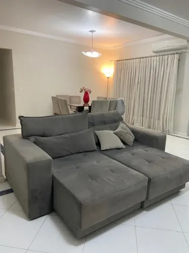 Sofá 4 lugares retrátil e reclinável tecido em suede !!