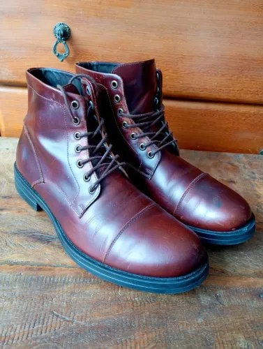 Bota Coturno Sapataria Cometa 42