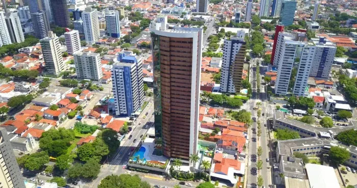 Cond. Maria José Gurgel com 335 m2, 4 suítes em Petrópolis - R$14.000- Whatsapp 84.98706.7