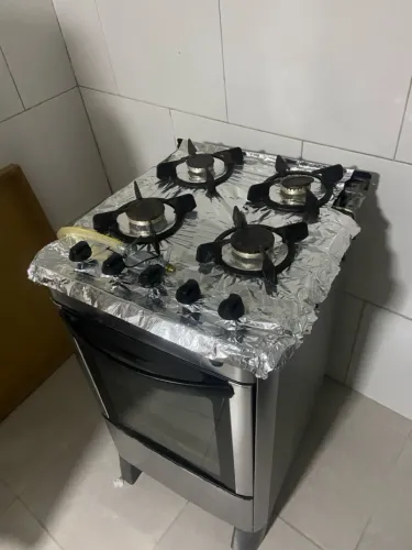Fogão 4 bocas tampo de vidro quebrado