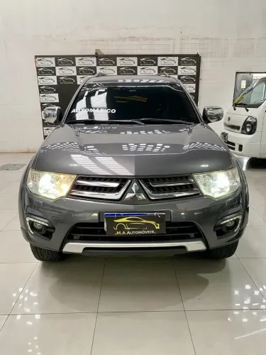 Mitsubishi Pajero HPE 3.5 4X4 Flex 5P Aut. 2016