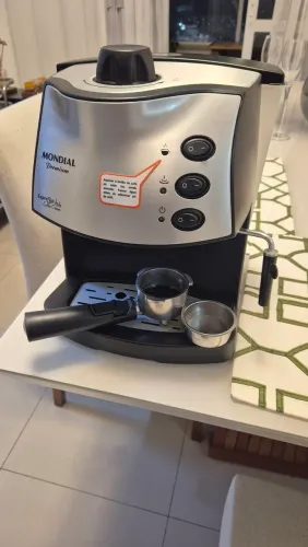 Máquina Café Espresso Coffee Cream Premium Mondial