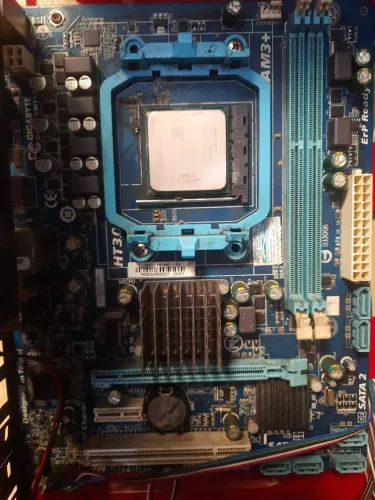 Kit gamer (Placa mãe, processador, memória RAM)