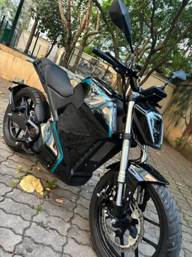 LEVA EG1