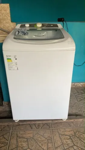Máquina semi nova