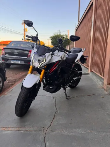 Haojue DR 160 2024/2025 - Revisada na Suzuki, com seguro.