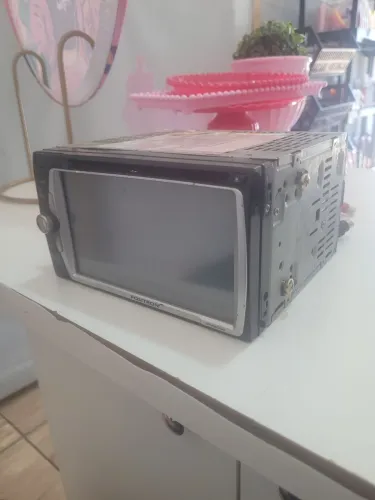 central multimídia automotiva 2 DIN marca Pósitron.