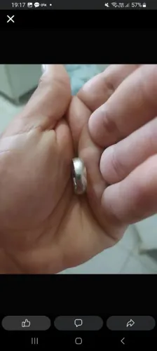 VENDO ALIANÇA DE PRATA (FEMININA)