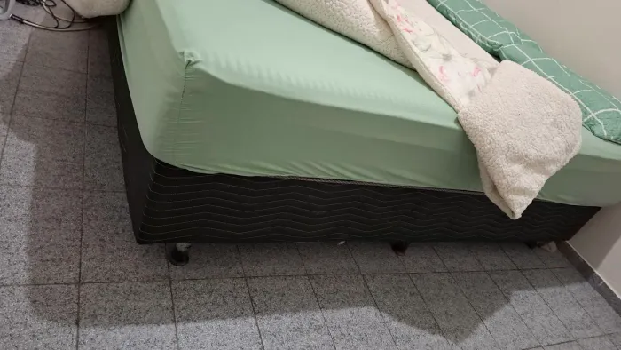 Cama box + colchão