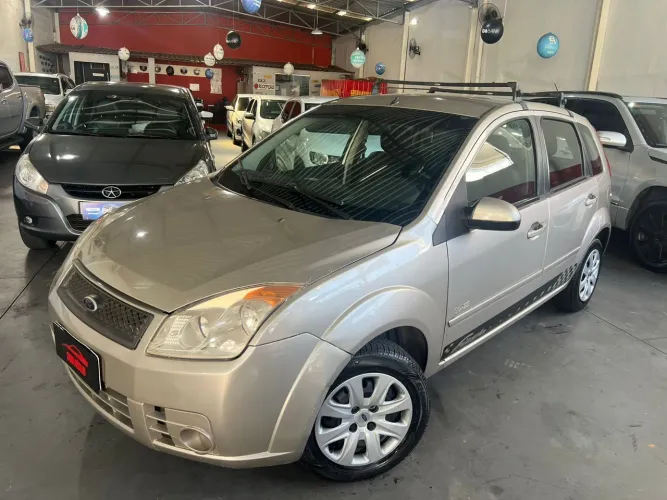 Ford Fiesta 1.0 8V Flex/class 1.0 8V Flex 5P 2009
