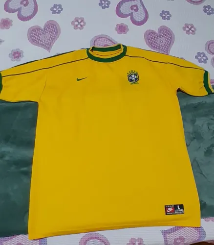 Camisa seleção brasileira tamanho G amarelinha
