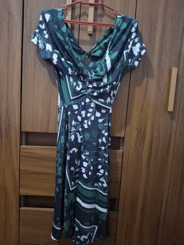 Vestido de estampa florida - Zinzane