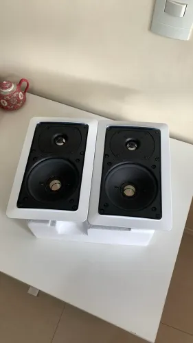 Par de Caixa Acústica Embutir Definitive Technology UIW 5.5 High-End Original NOVO