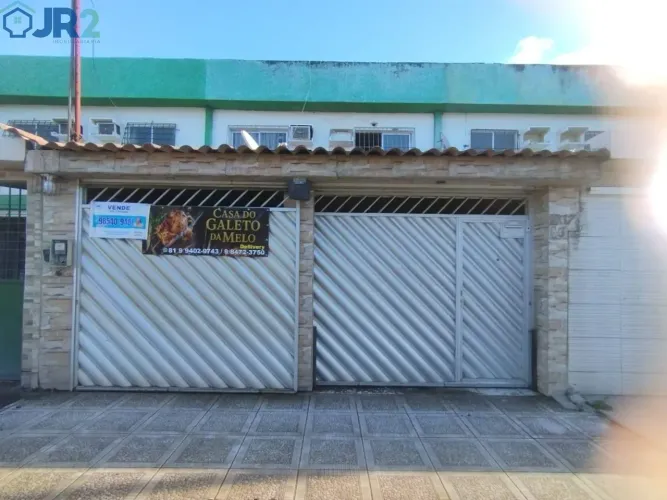 Casa em candeias: Financia / Aceita Repasse
