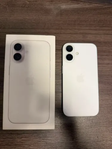 iPhone 16