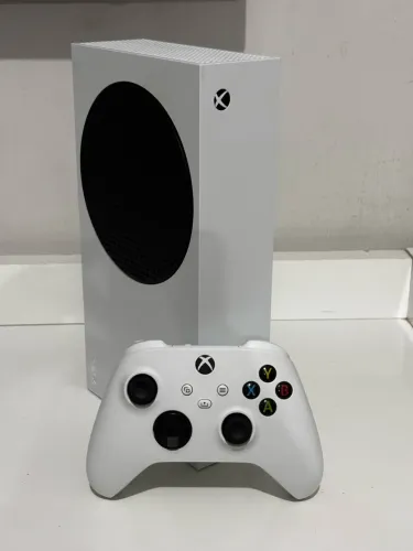 XBOX SERIES S COM CAIXA