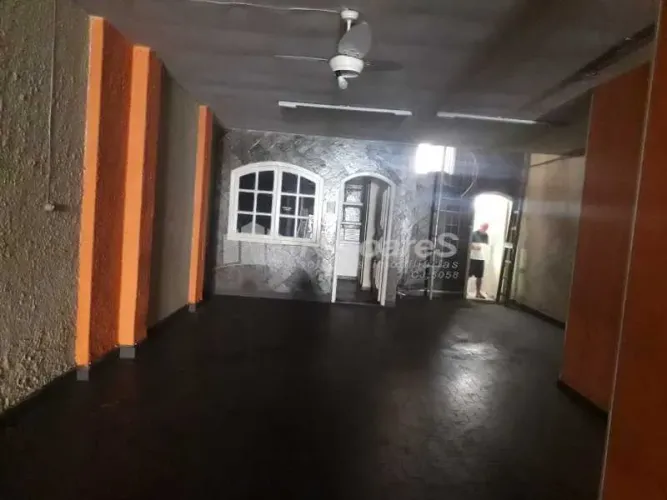 Loja comercial, frente de rua, Rua Barão de Mesquita, Tijuca,