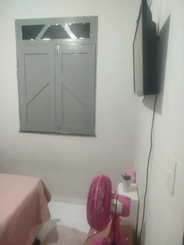 Alugo quarto