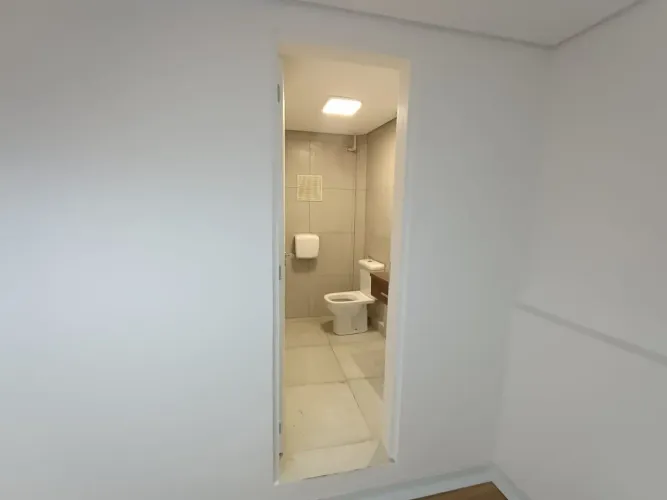 Conjunto comercial para locação, República, São Paulo, SP