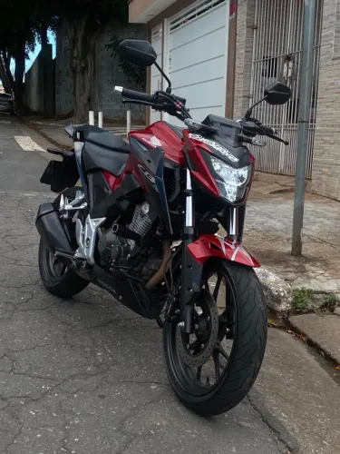 HONDA CB 300F TWISTER