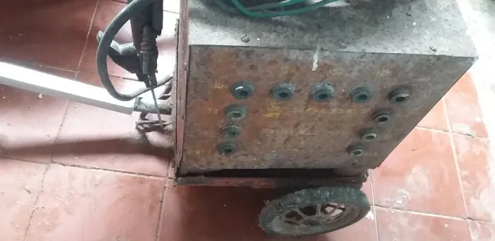 Máquina De Soldar.