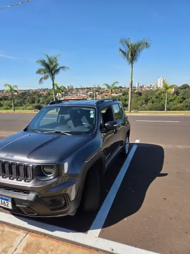 Jeep Renegade Sport T270 1.3 TB 4X2 Flex Aut. 2024