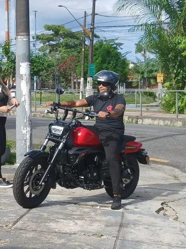 SHINERAY IRON 250: A Custon de Entrada com 28 cavalos de potencia.
