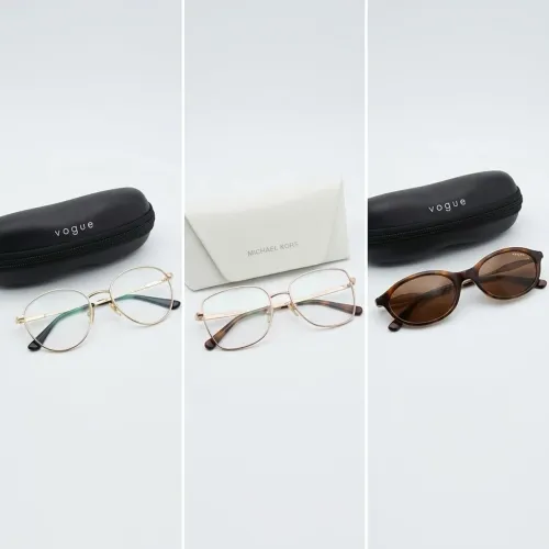 Kit 3 Óculos de Grife (2 Armações Grau Vogue + MK + 1 Sol Vogue Novo) + Cases