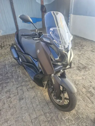 Moto nova sem detalhes