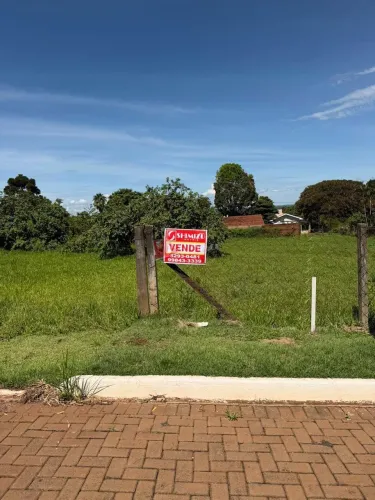 Terreno à venda em Maringá, Parque Industrial 200, com 1097 m²
