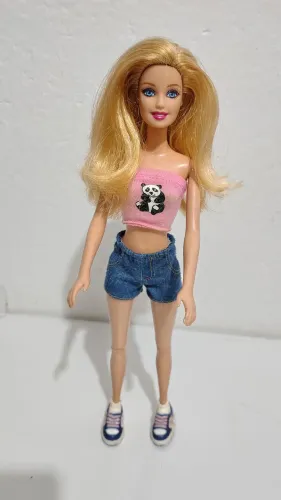 Boneca Barbie Fashionistas Mattel