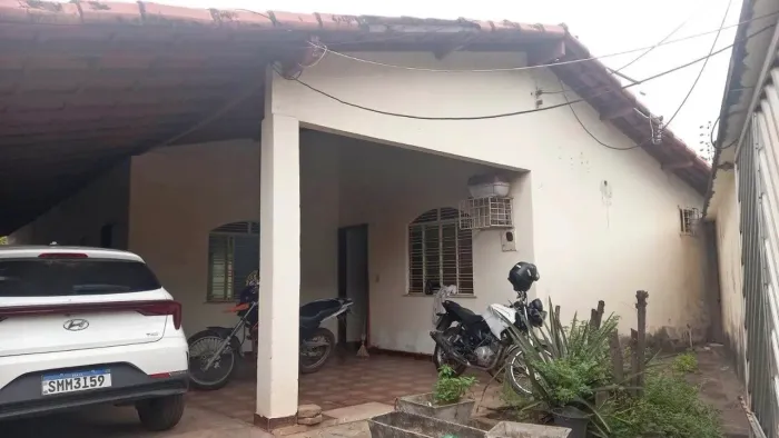 25-CASA NO MAIOBÃO