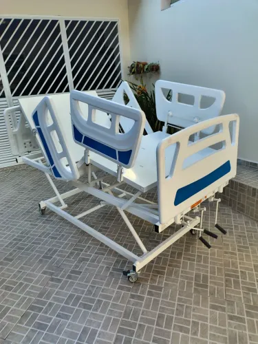 Cama hospitalar manual c elevação total entrego