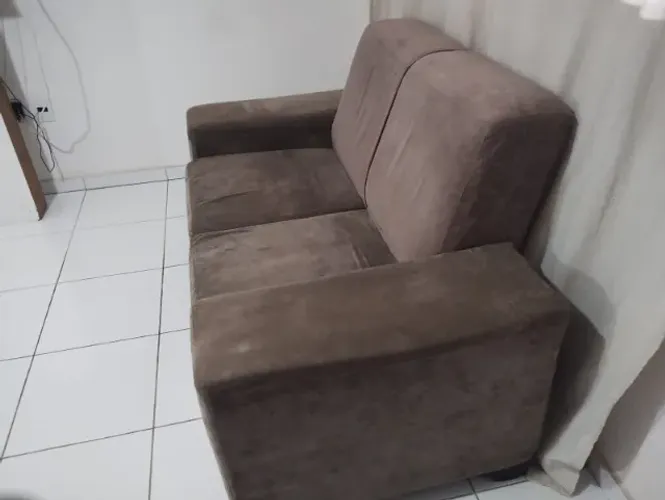2 Sofás de 2 lugares,.