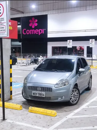 Fiat Punto Sporting Dualogic 1.8 Flex 16V 5P 2012