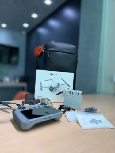 DJI Mini 4 Pro Fly More Combo Plus Completo Seminovo Garantia Loja Física