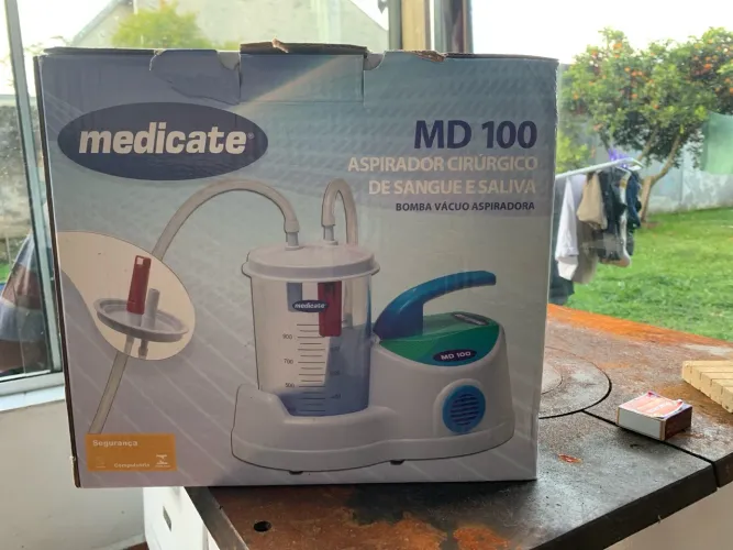 aspirador cirúrgico de sangue e saliva md100