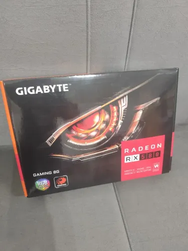 Placa de vídeo em estado de nova original 8gb