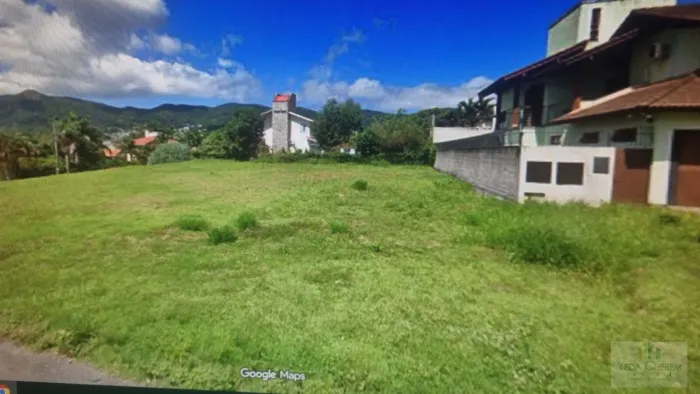 Terreno a venda no bairro João Paulo Florianópolis SC.