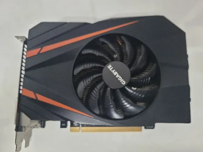 Placa de video GTX 1060 3GB