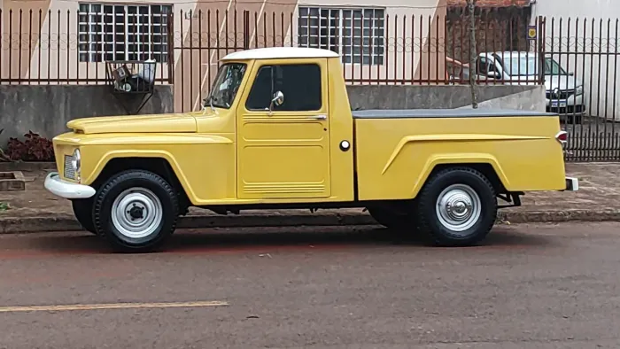 Ford F-75 4X4 2.3 1973
