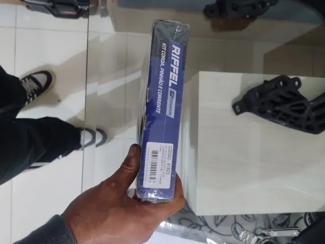 Vendo bagageiro e kit relação para Yamaha fz15