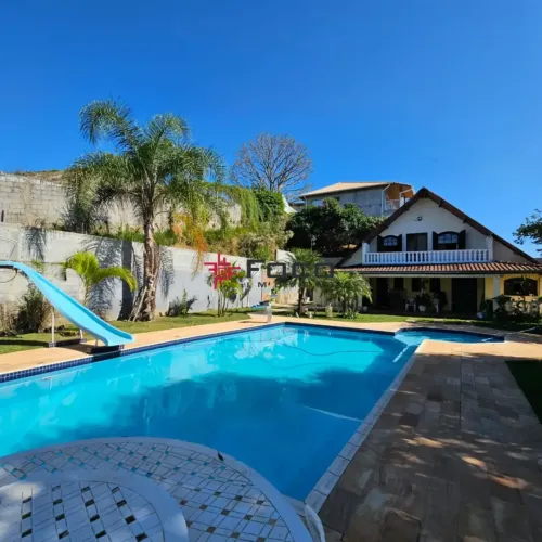 Chácara - Cond. Porto Alpina - 500m² - 4 quartos - Cidade de  Igaratá/SP
