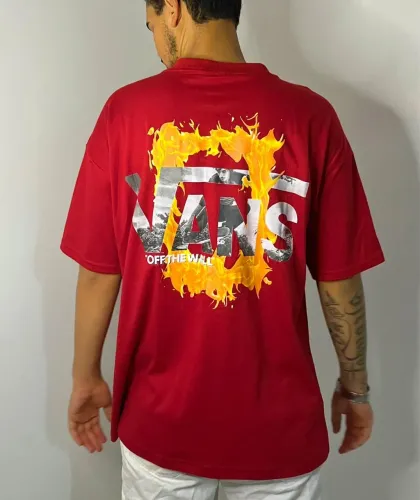 Camiseta Masculina Vermelha - Nova