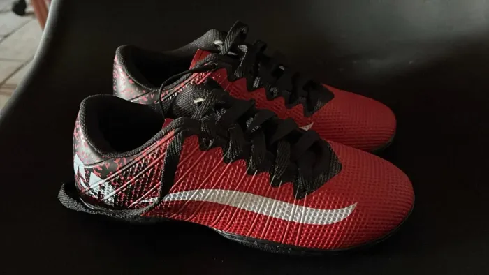 Chuteira de futsal Novinha TM 34