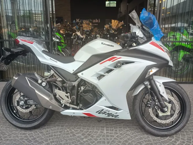 NINJA 300 *ZERO KM* 