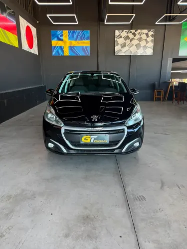 Peugeot 208 Active Pack 1.2 Flex 12V 5P Mec. 2017