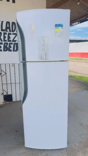 Geladeira Frost Free