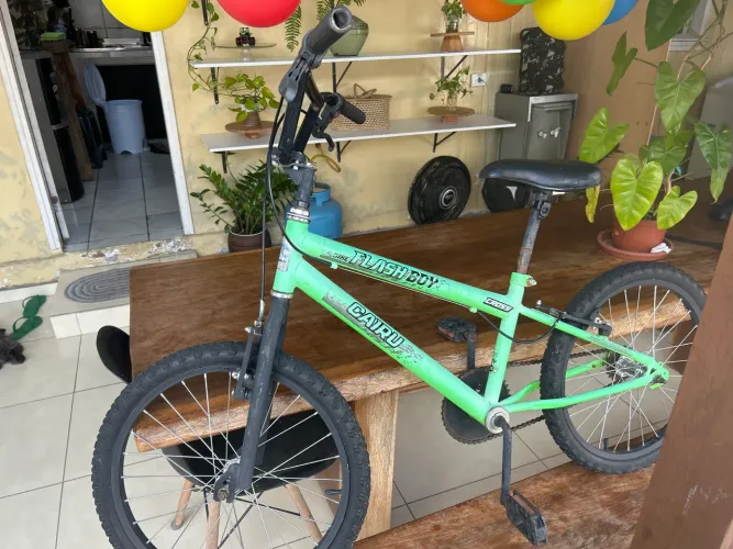 Bike aro 22 em perfeito estado 
