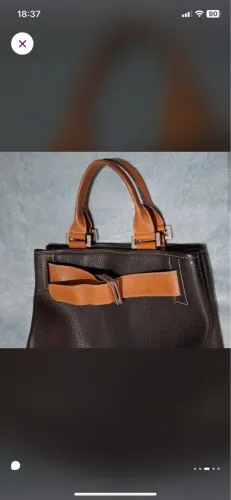 Bolsa em couro linda nova
